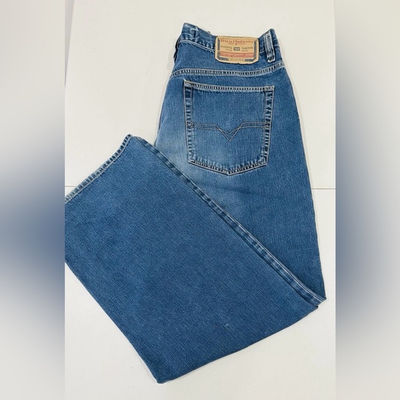 Diesel Other - Diesel Kratt Relaxed Straight‎ Medium Wash Designer Jeans Made In Italy 36x31